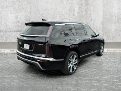 2026 Cadillac VISTIQ Luxury