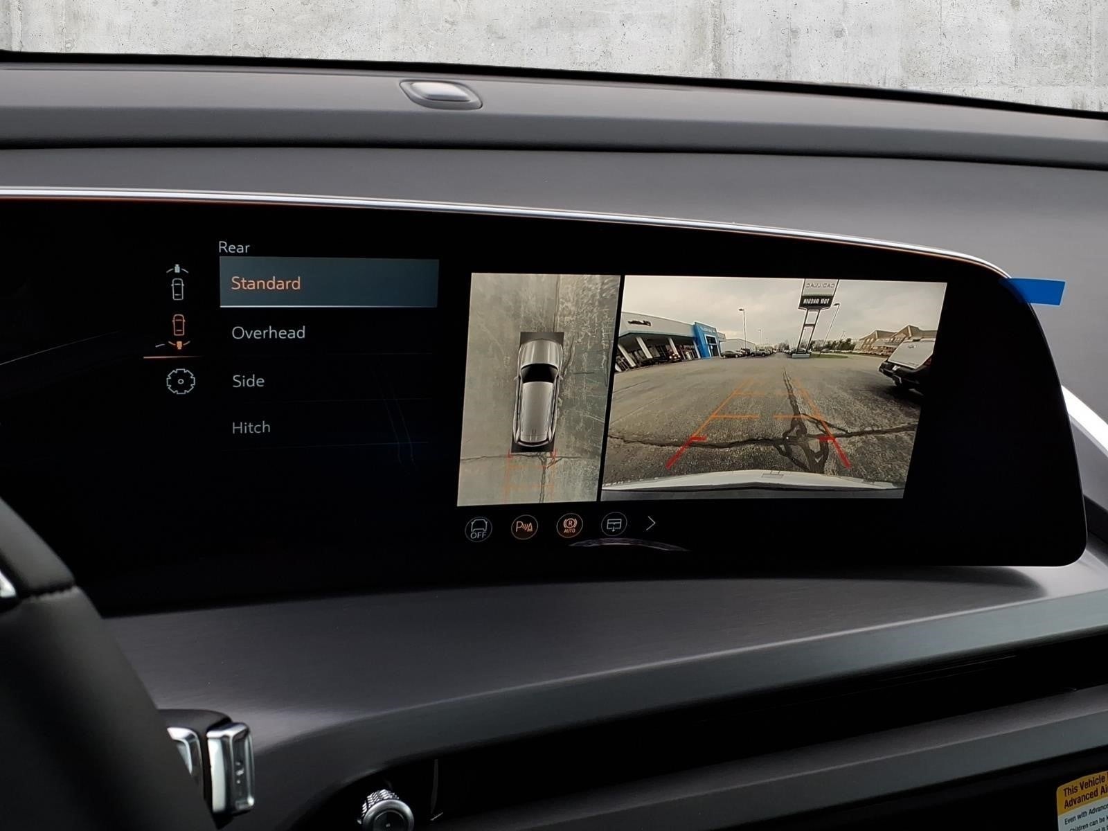 2026 Cadillac VISTIQ Luxury