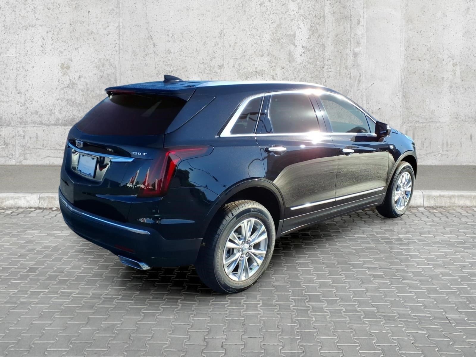 2026 Cadillac XT5 Luxury - Photo 9
