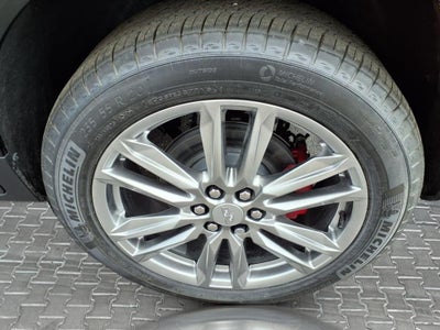 2025 Cadillac XT5 Sport