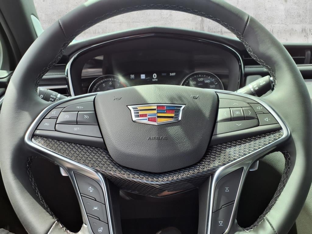 2025 Cadillac XT5 Sport