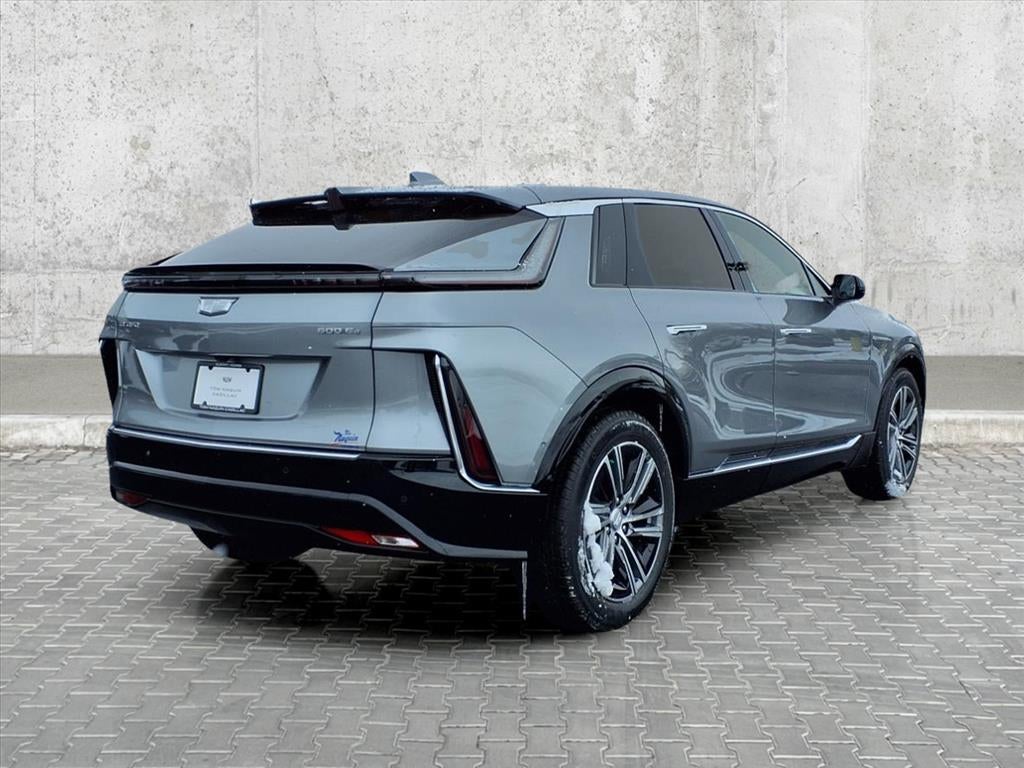 2025 Cadillac LYRIQ Luxury 1