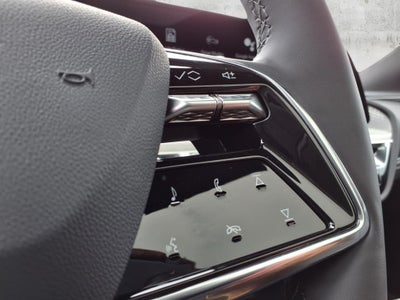 2025 Cadillac LYRIQ Luxury 1