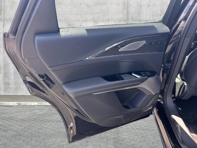 2024 Cadillac LYRIQ Sport 2