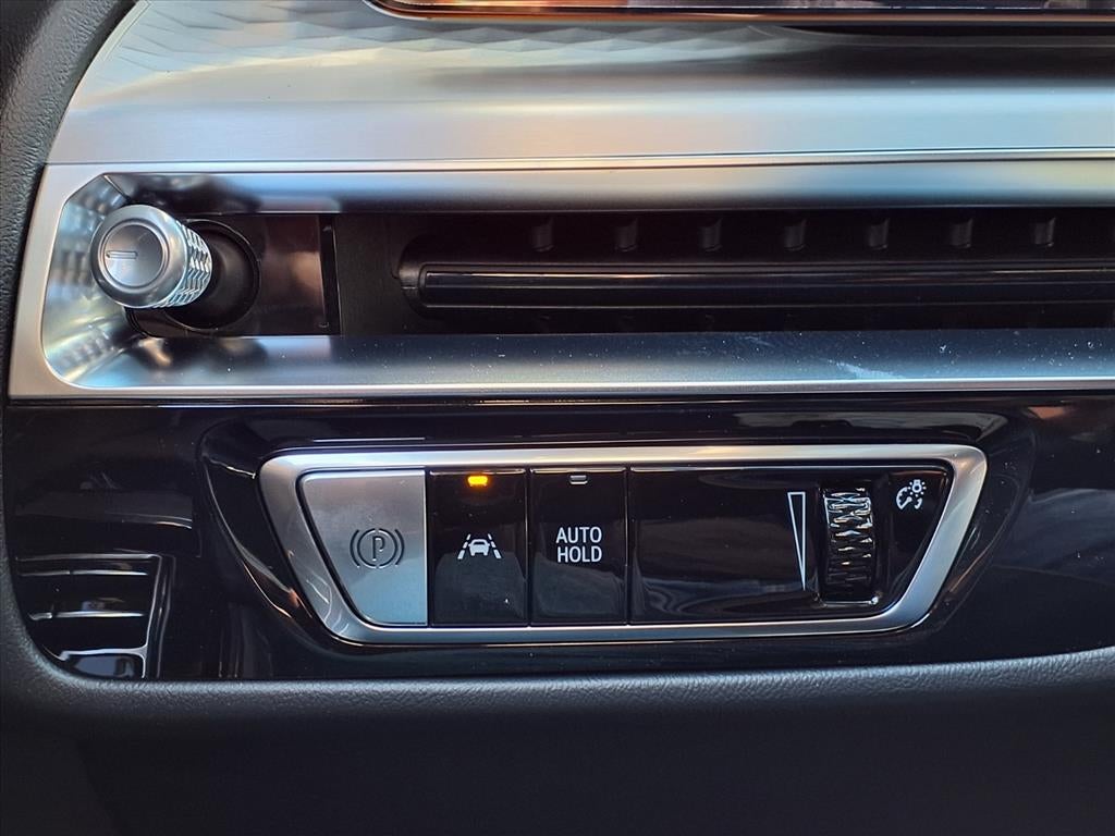 2026 Cadillac LYRIQ Premium Sport