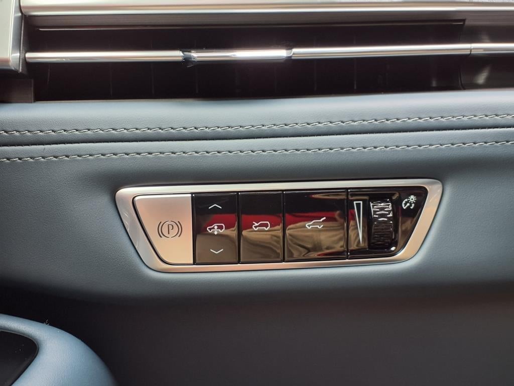 2026 Cadillac ESCALADE IQL Premium Sport