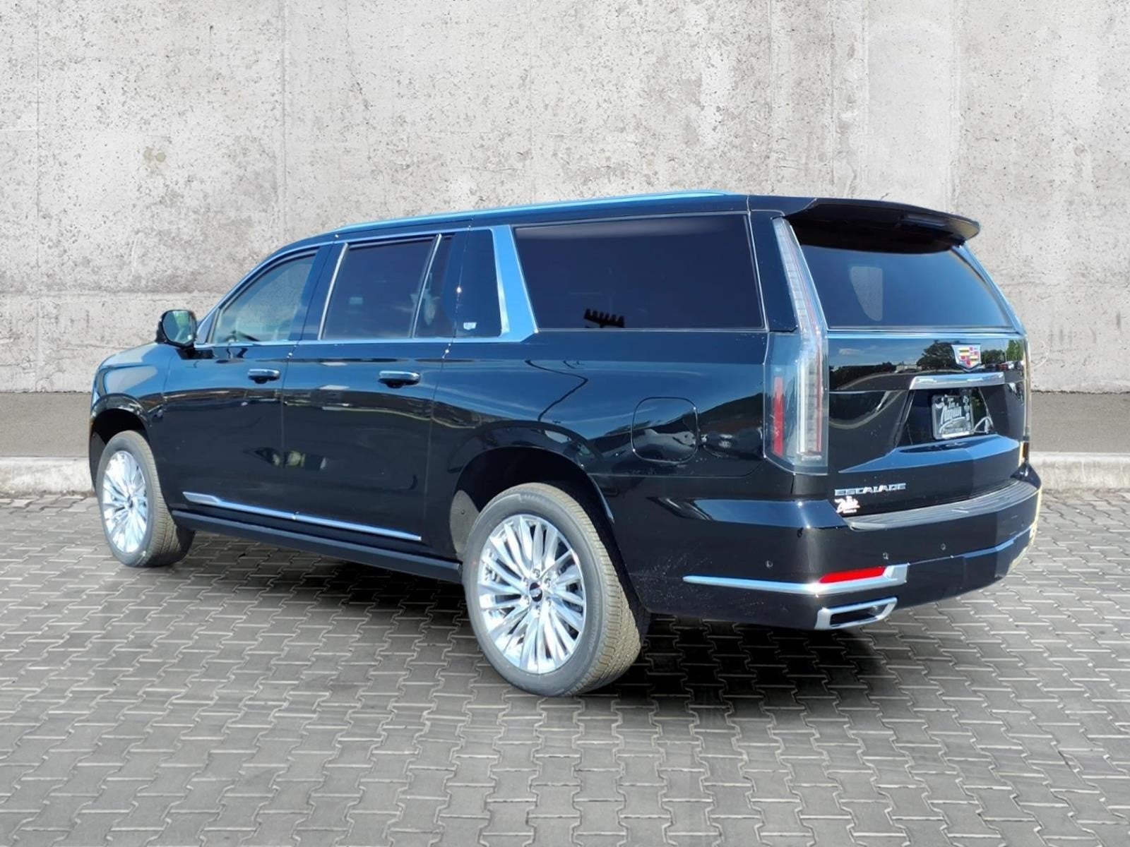 2026 Cadillac Escalade ESV Luxury - Photo 9
