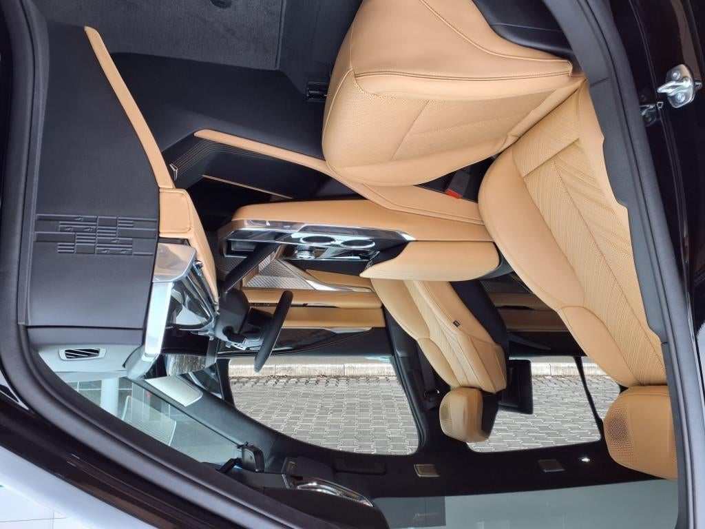 2025 Cadillac ESCALADE IQ Sport 2