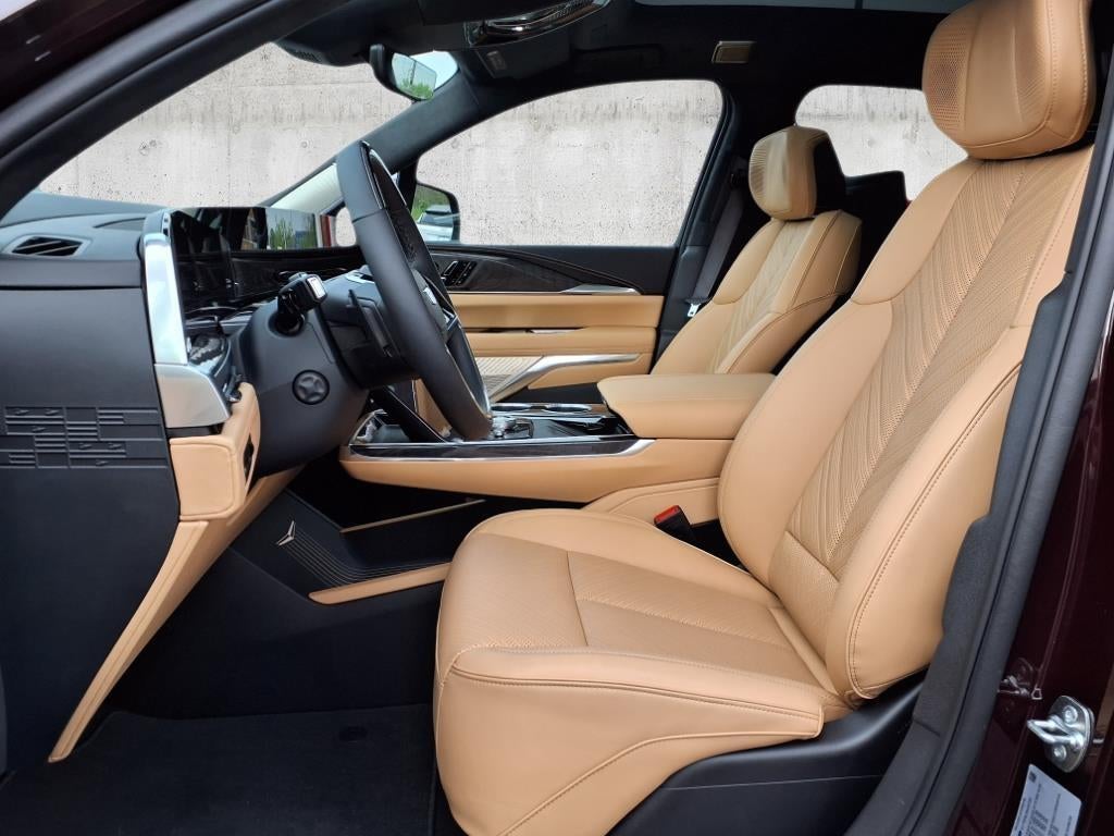 2025 Cadillac ESCALADE IQ Sport 2