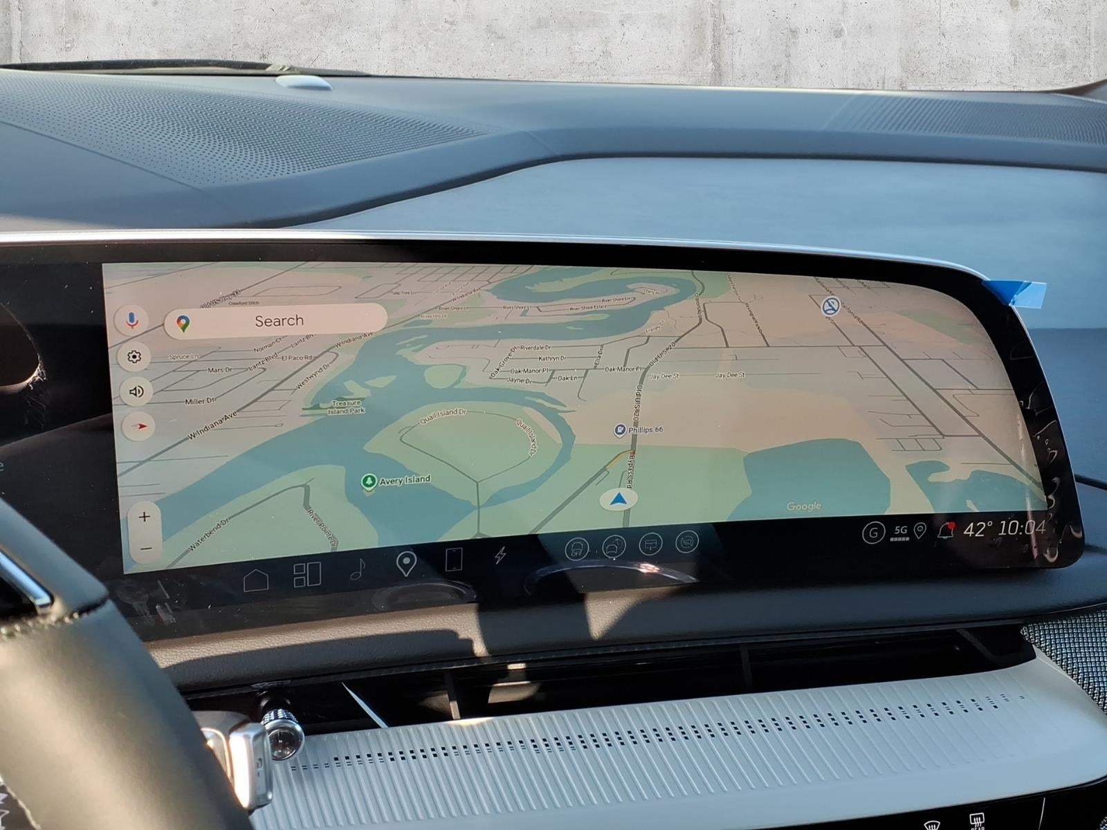 2026 Cadillac OPTIQ Premium Luxury