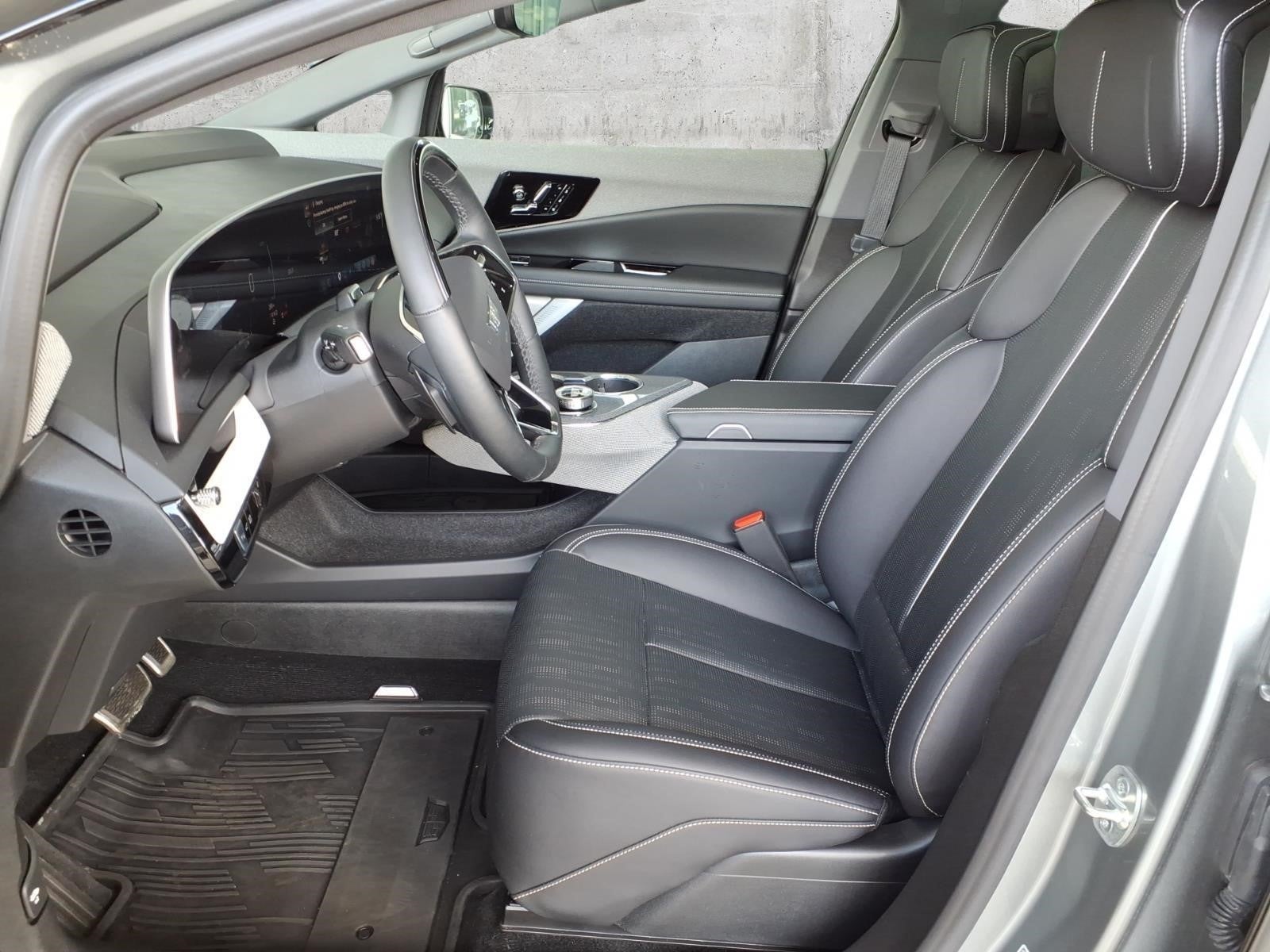 2025 Cadillac OPTIQ Sport 2