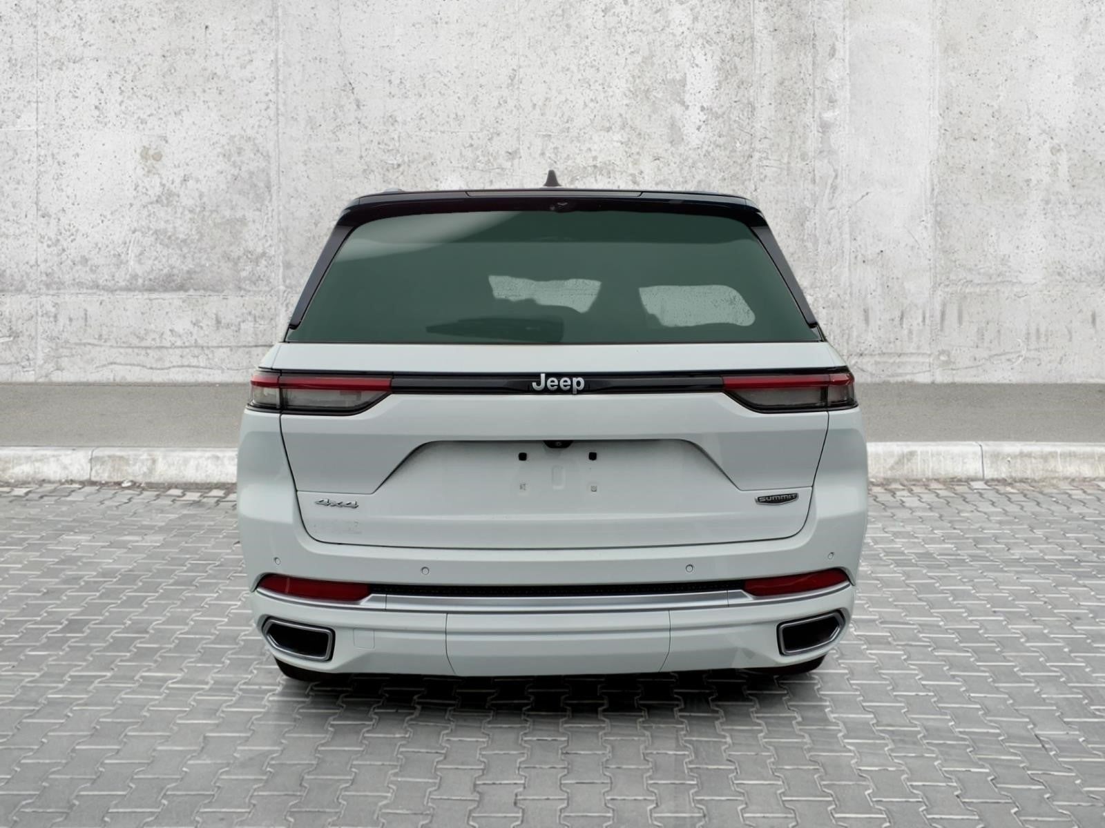 2022 Jeep Grand Cherokee Summit Reserve