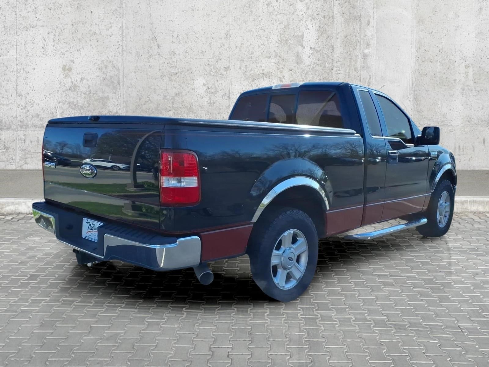 2004 Ford F-150 XL
