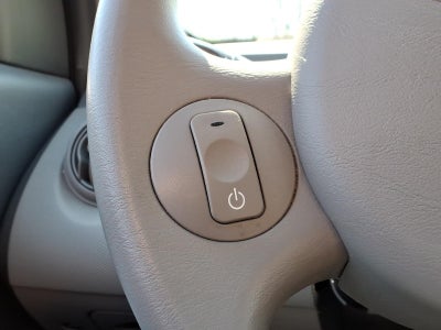 2003 Saturn Ion ION 2