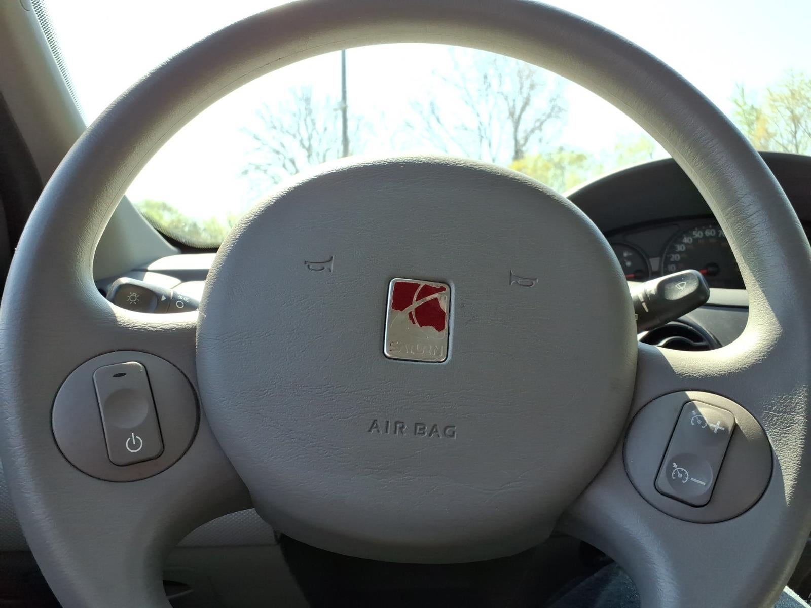 2003 Saturn Ion ION 2