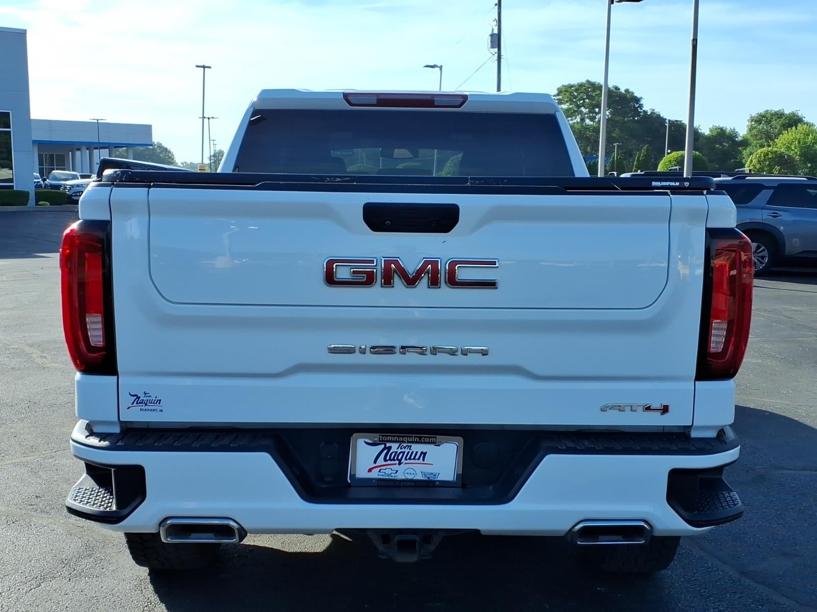 2021 GMC Sierra 1500 AT4
