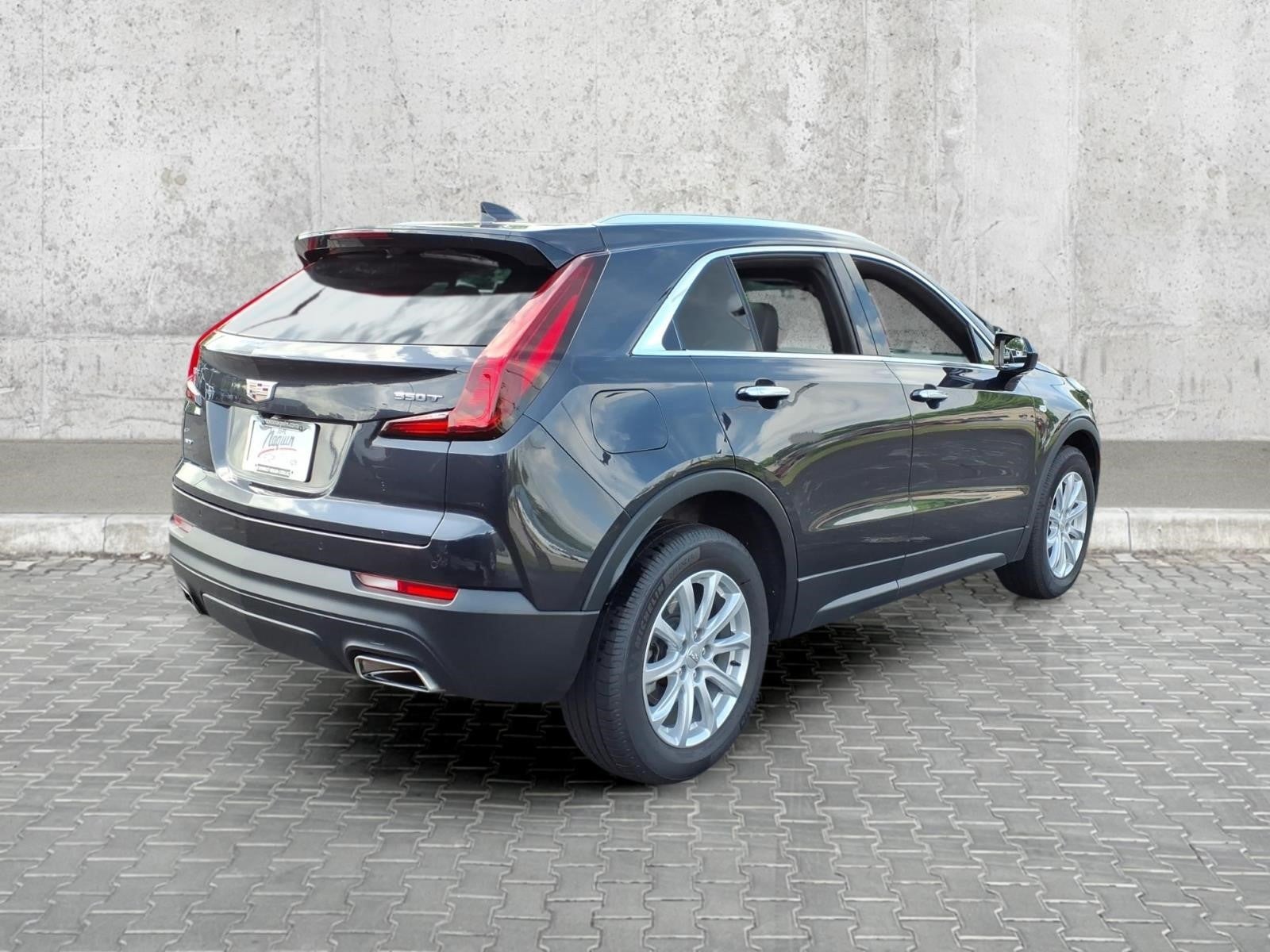 2022 Cadillac XT4 Luxury