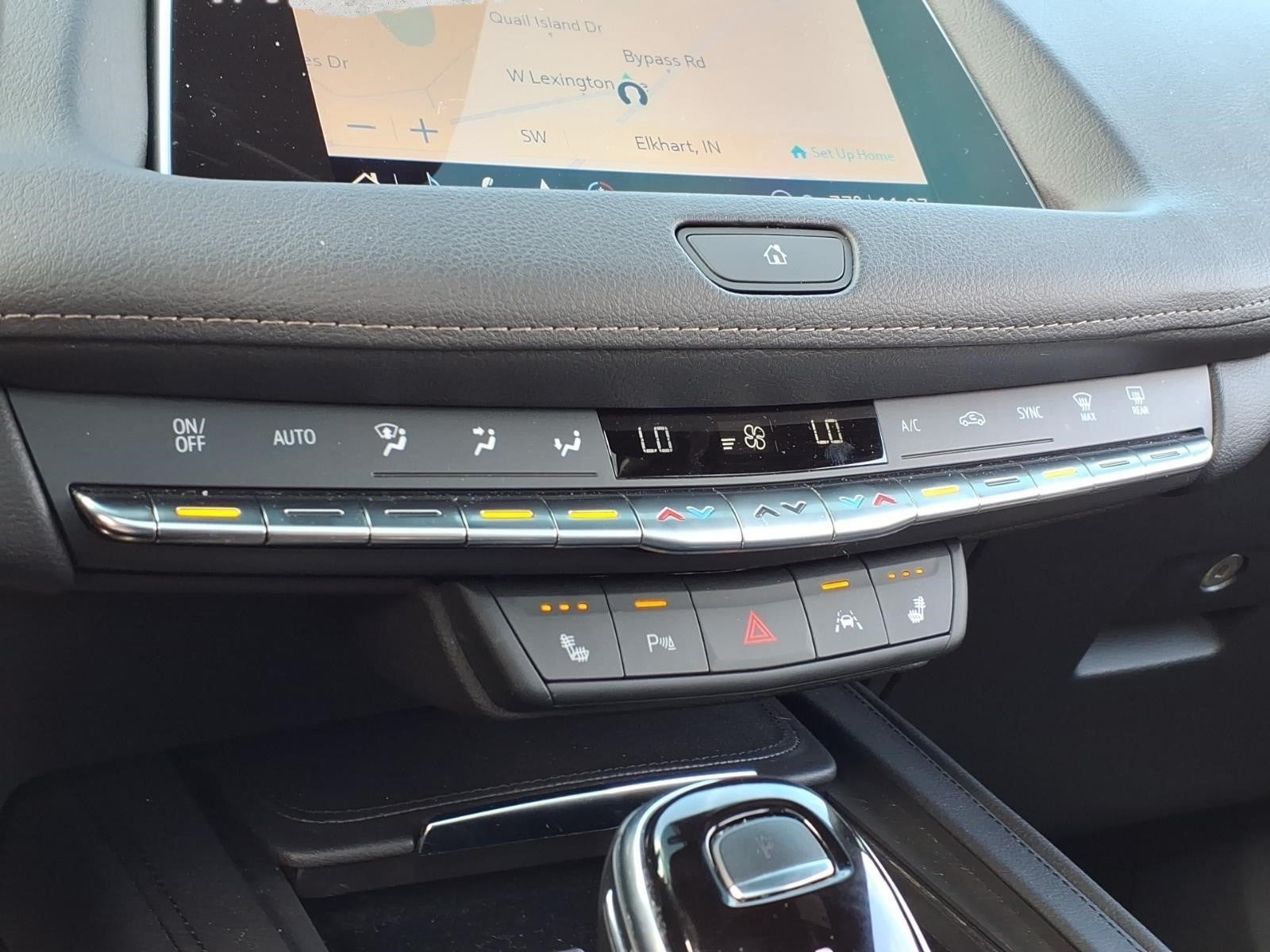 2022 Cadillac XT4 Luxury