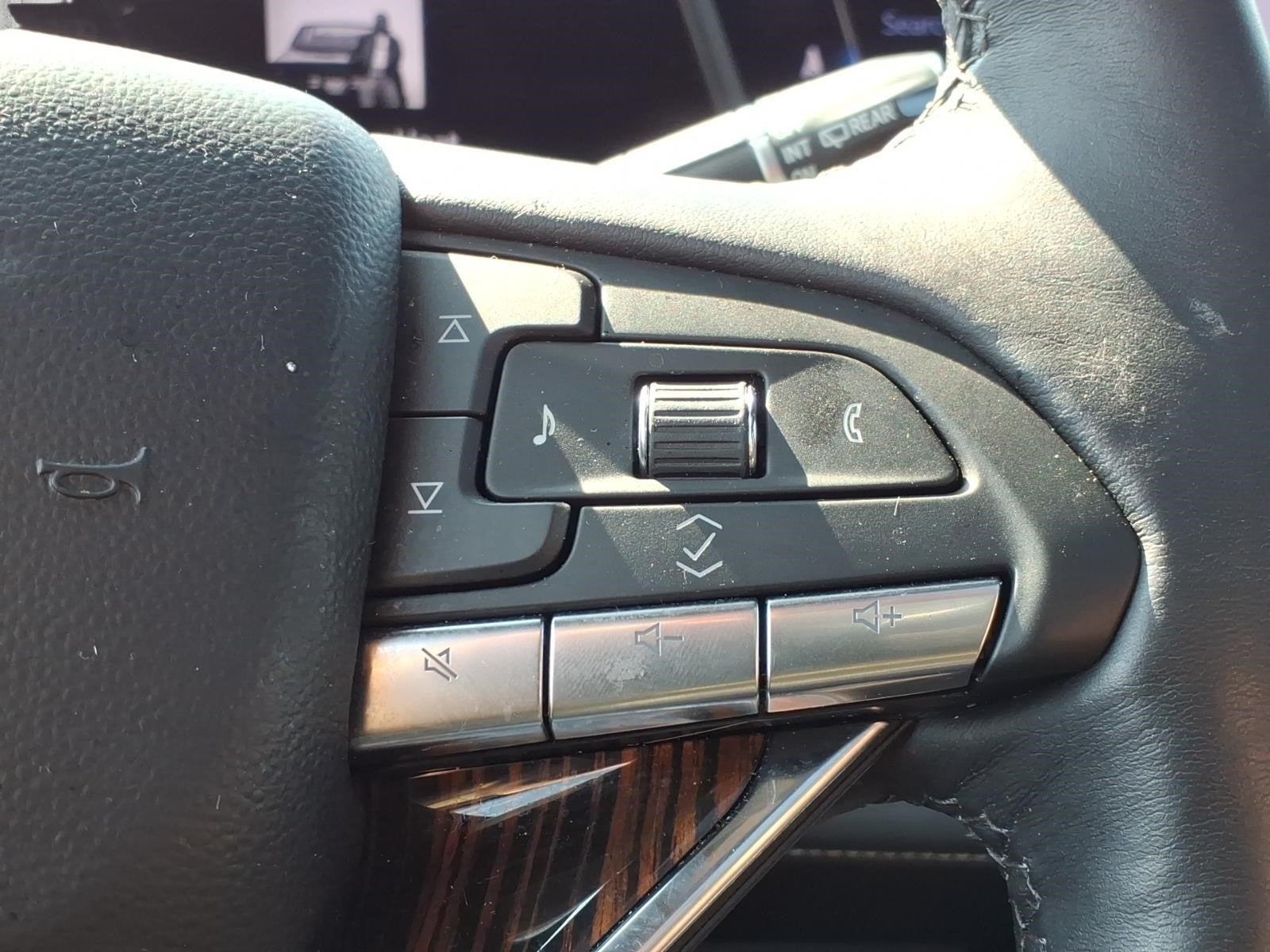 2023 Cadillac Escalade 4WD Premium Luxury