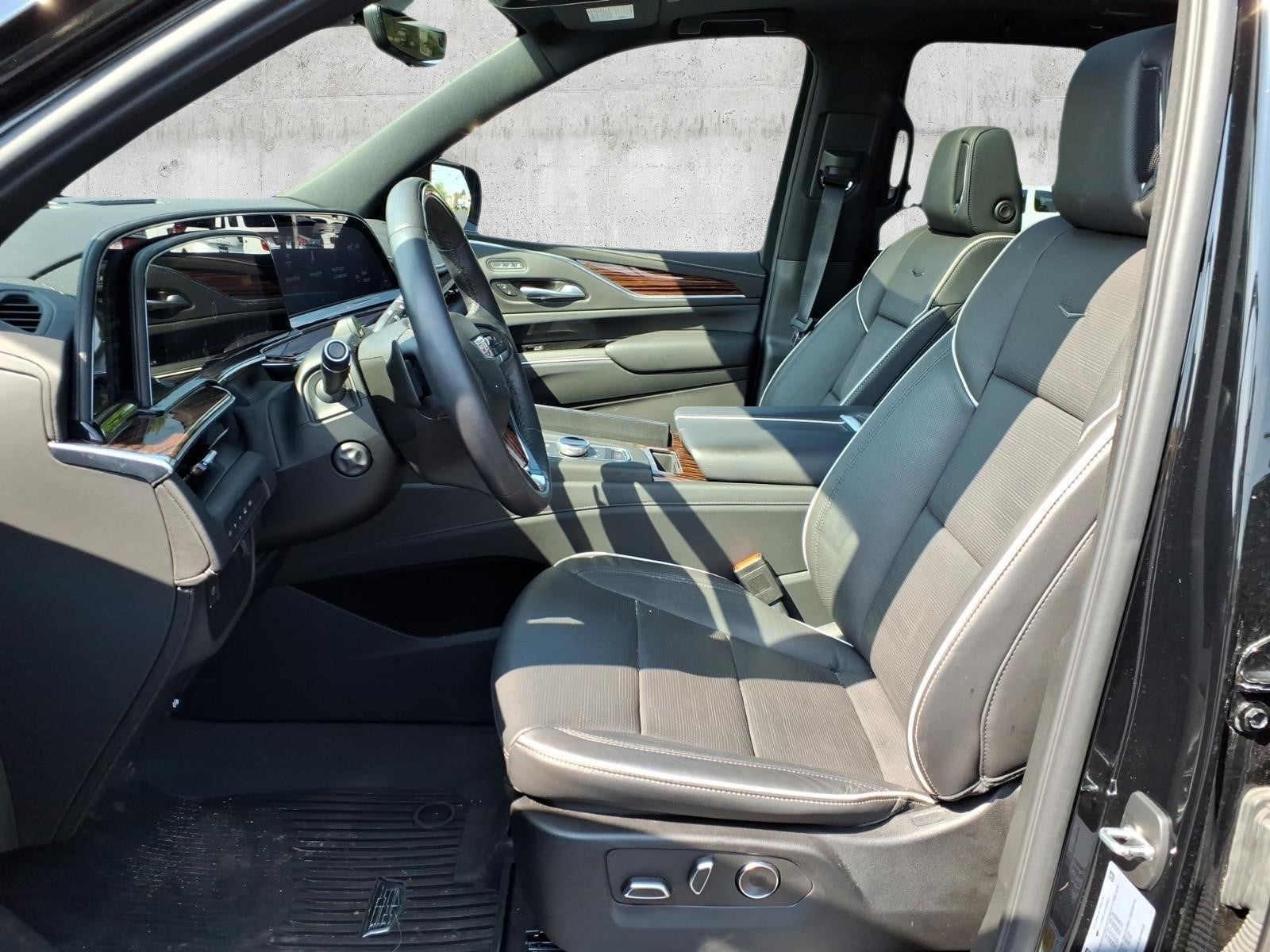 2023 Cadillac Escalade 4WD Premium Luxury