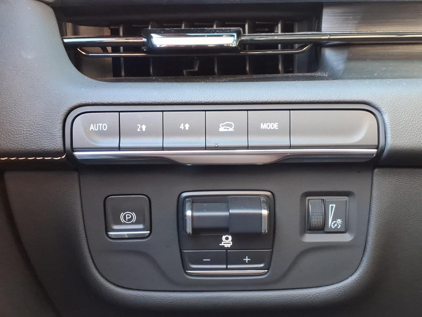 2023 Cadillac Escalade ESV 4WD Sport