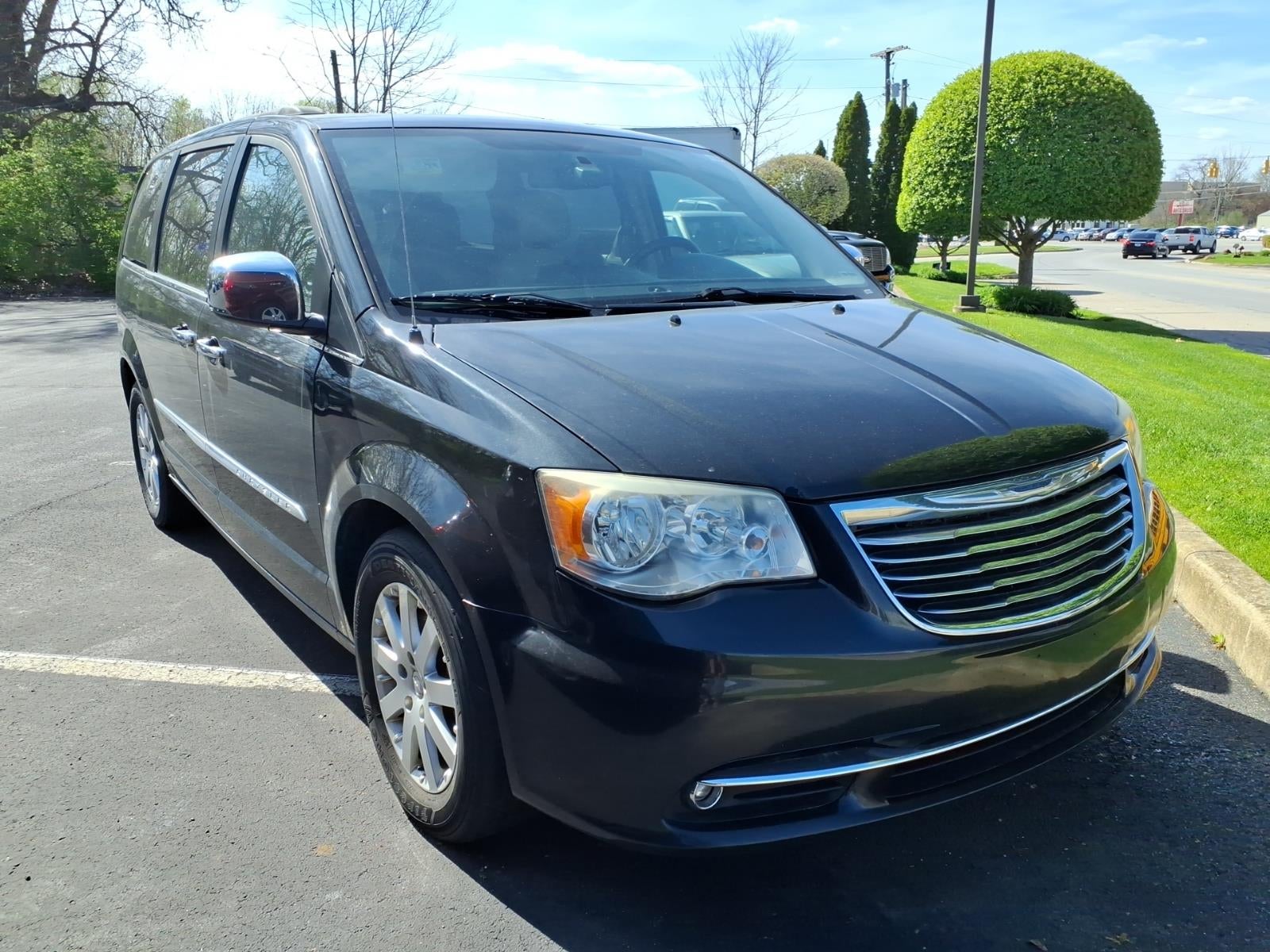 Used 2012 Chrysler Town & Country Touring-L with VIN 2C4RC1CGXCR415883 for sale in Elkhart, IN