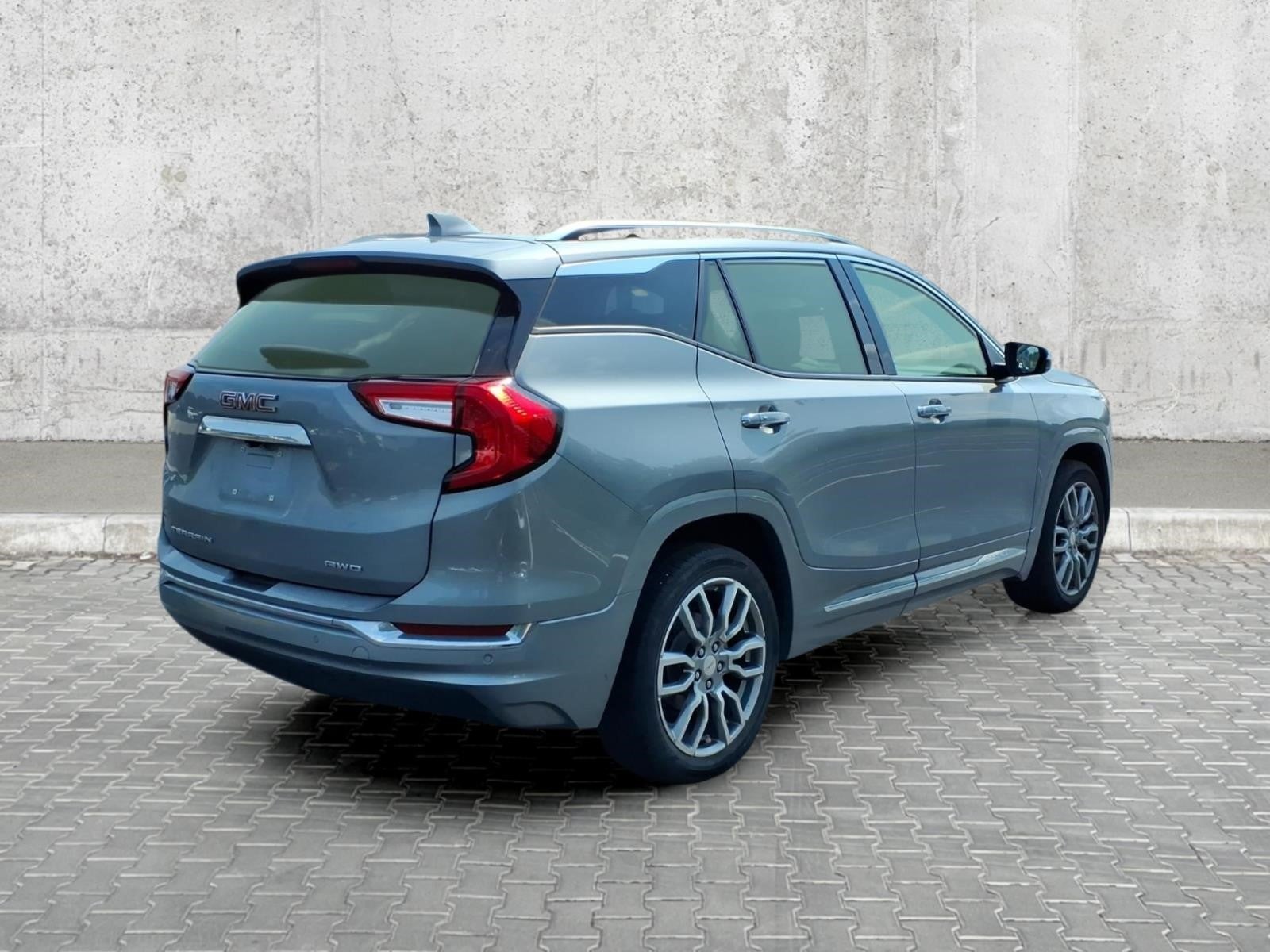 2023 GMC Terrain Denali
