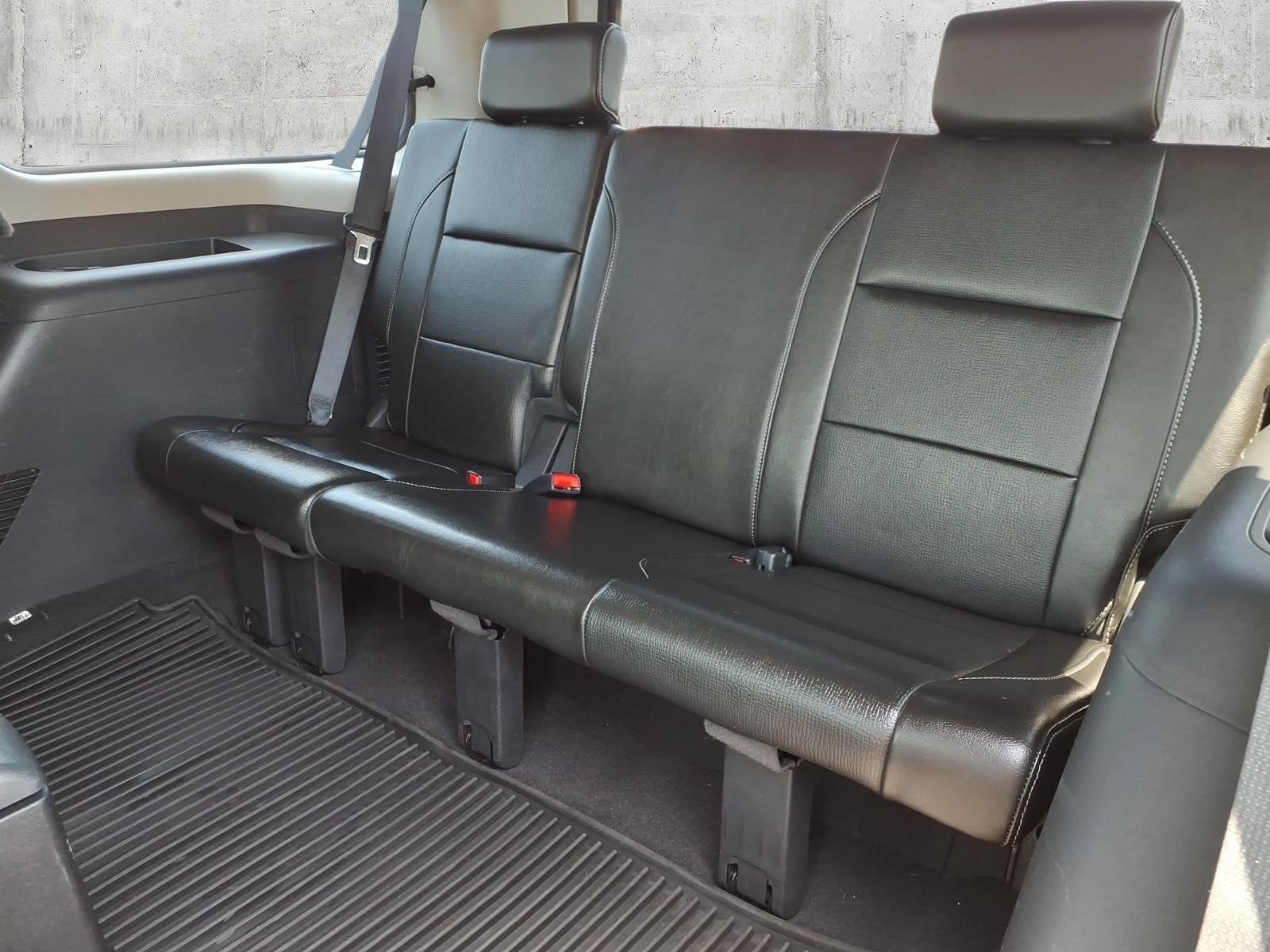 2010 Nissan Armada Platinum