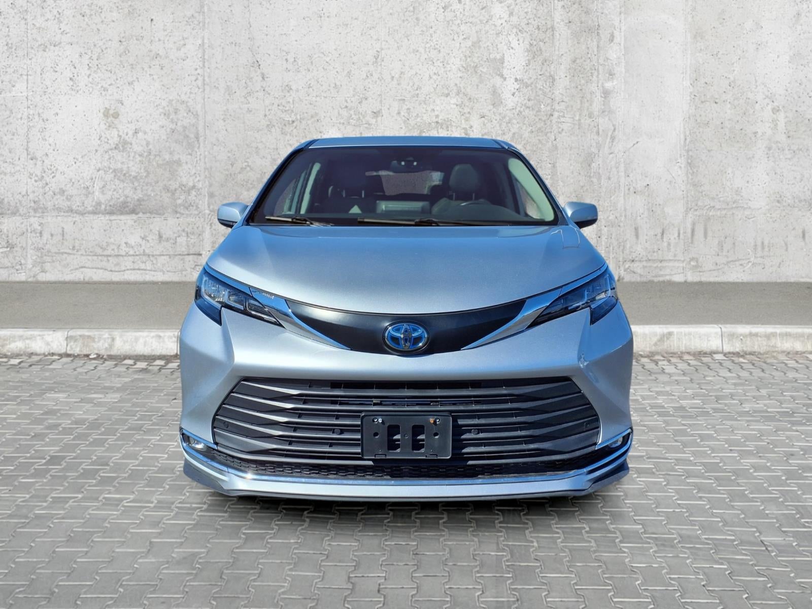 2022 Toyota Sienna XLE