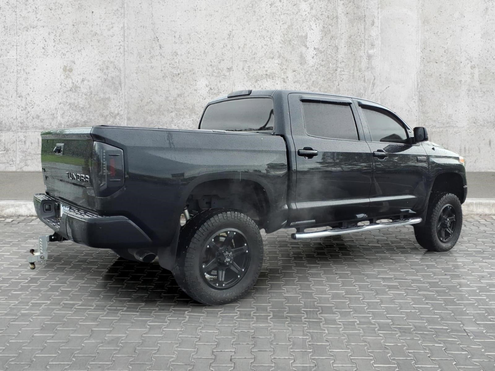 2019 Toyota Tundra 4WD SR5