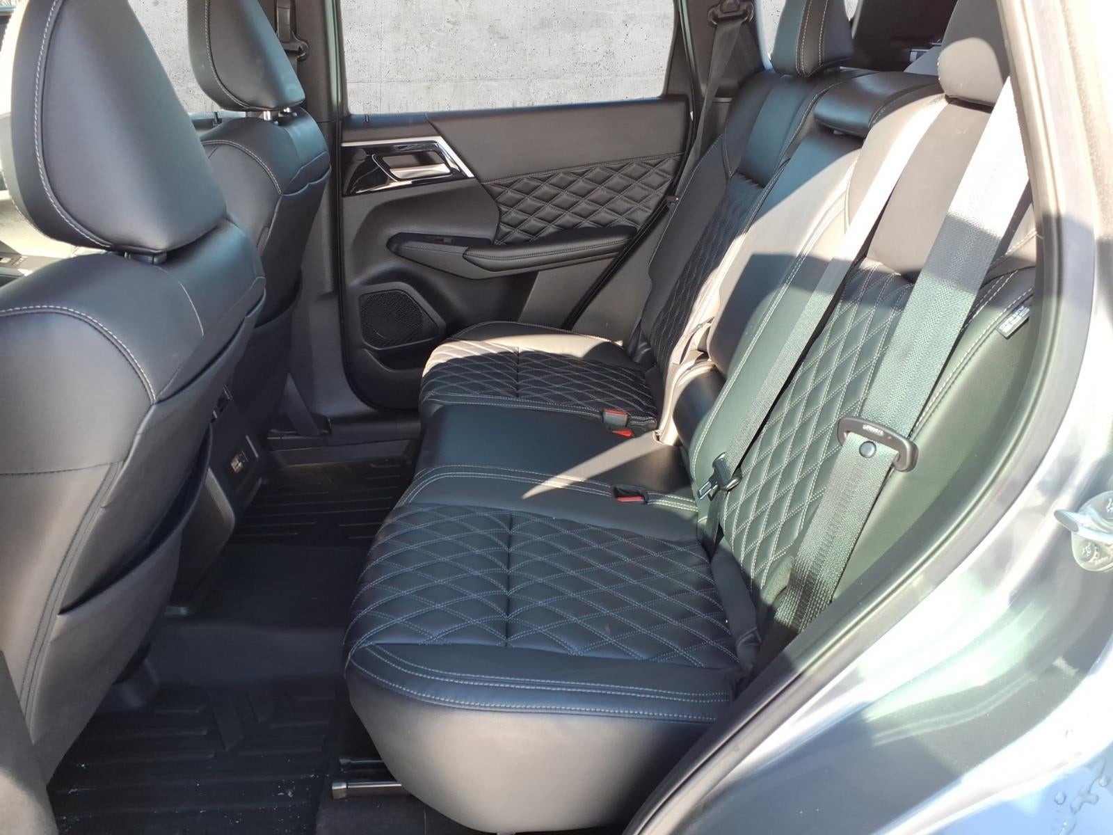 2022 Mitsubishi Outlander SEL