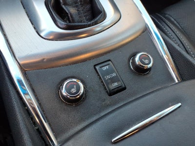 2011 INFINITI G37 Sedan x