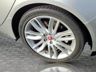 2017 Jaguar XF 35t Prestige