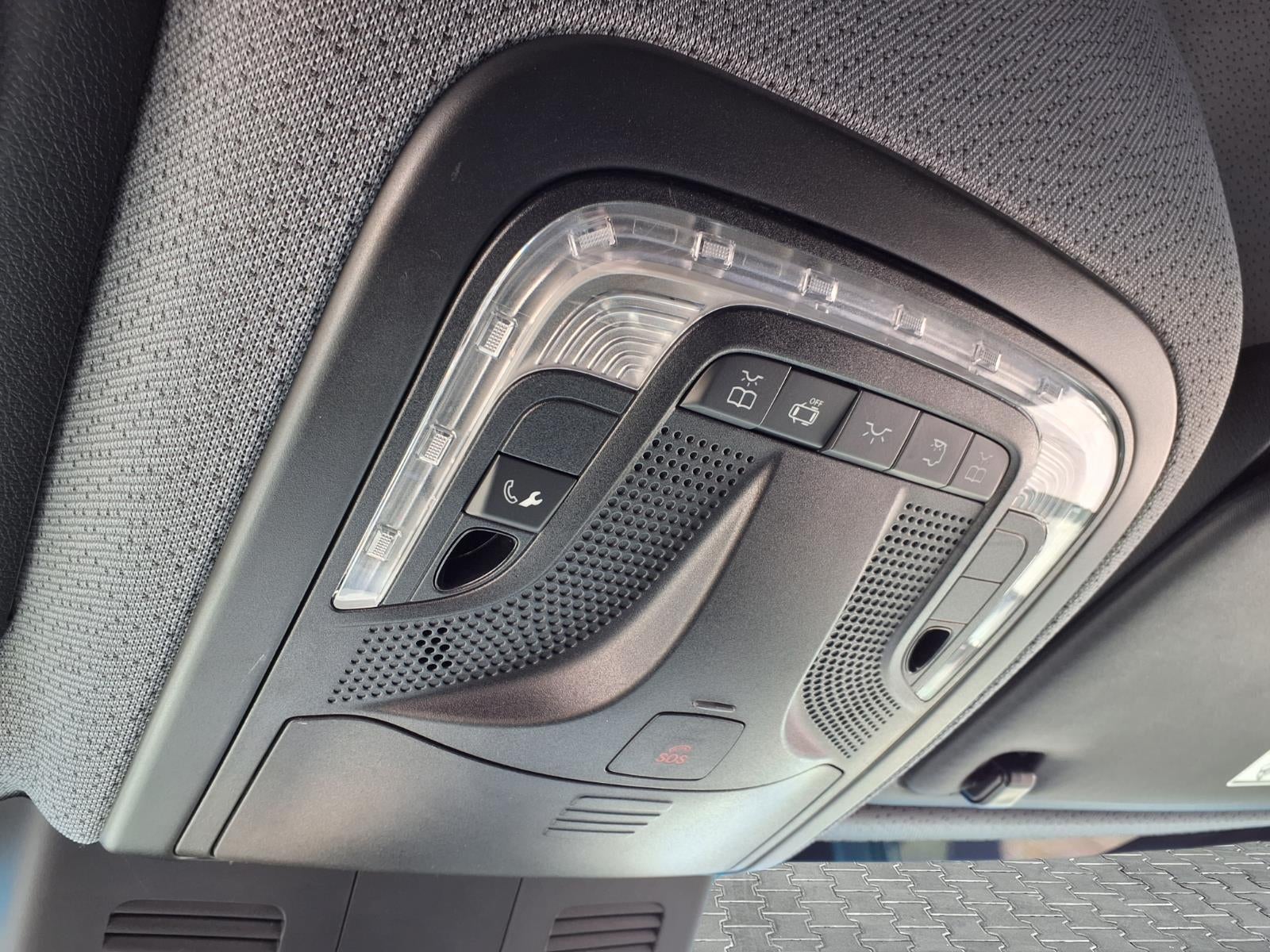 2022 Mercedes-Benz Sprinter Passenger Van 2500 STANDARD ROO