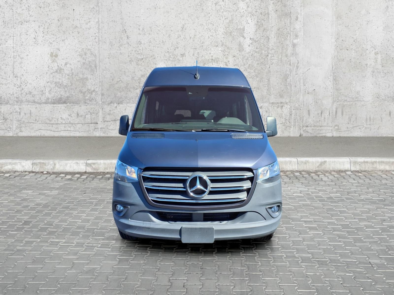 2022 Mercedes-Benz Sprinter Passenger Van 2500 STANDARD ROO