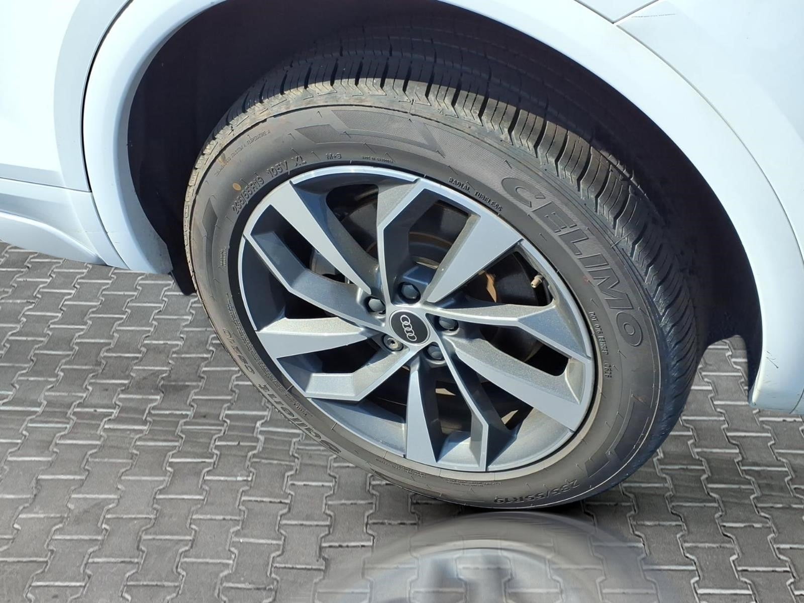 2024 Audi Q5 S line Premium Plus