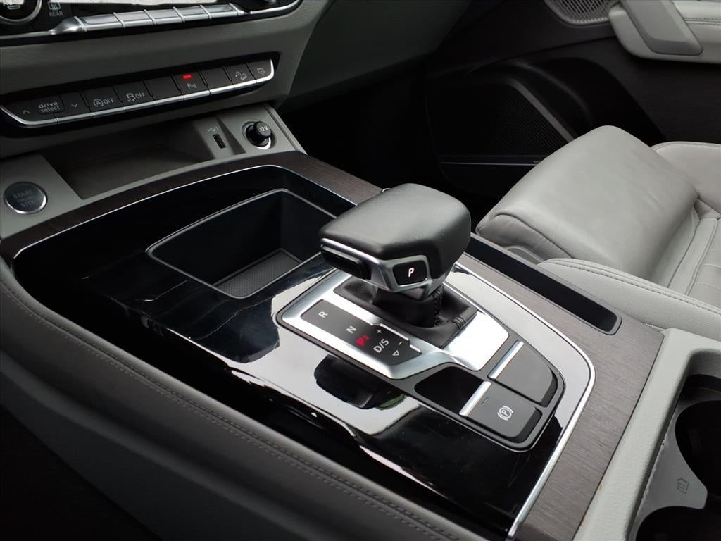 2024 Audi Q5 S line Premium Plus