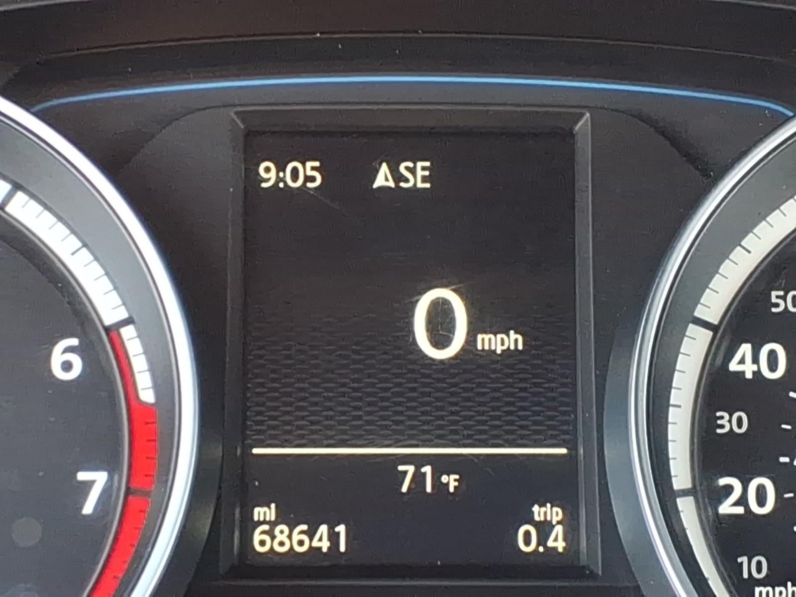 2016 Volkswagen Golf R 4DR HB MAN