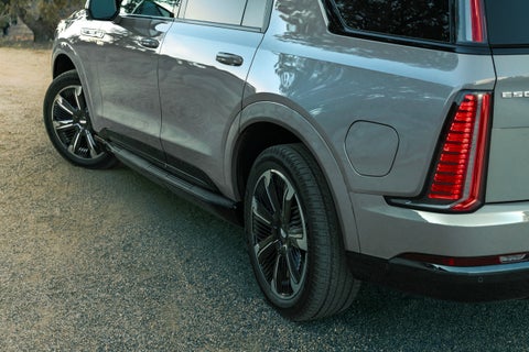 Tom Naquin Cadillac in Elkhart IN