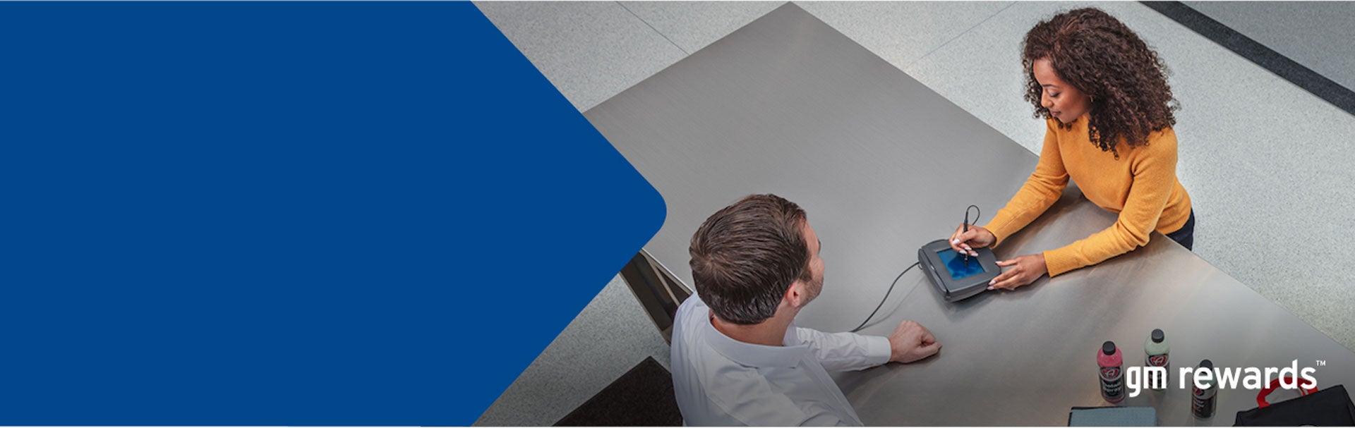 Tom Naquin Cadillac in Elkhart IN